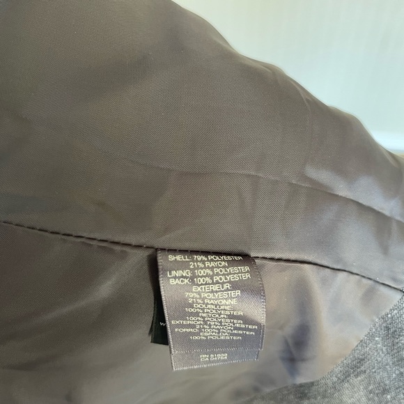 Kenneth Cole Reaction Men’s Gray Vest Size Small - Picture 11 of 12